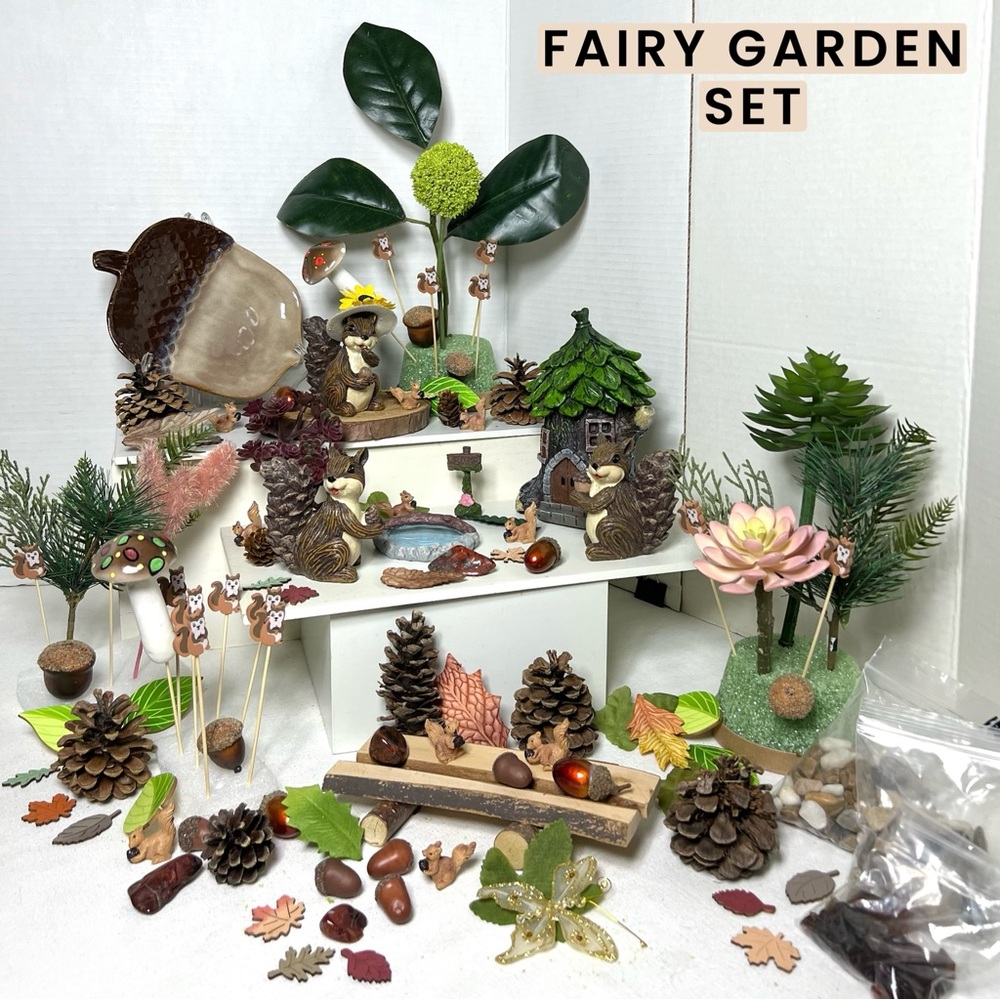 SQUIRREL STATION FAIRY GARDEN GIFT SET